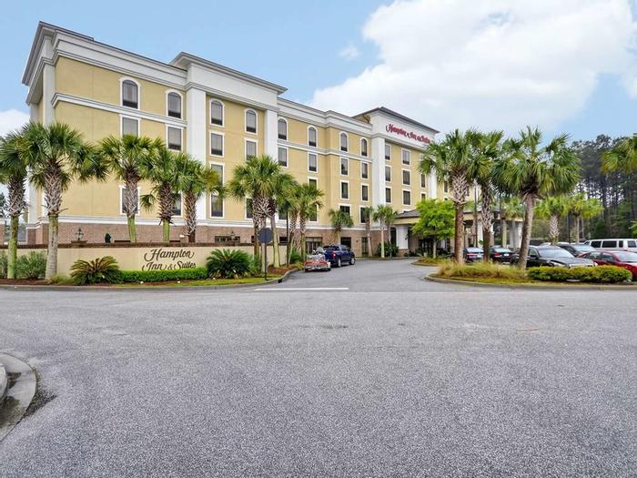 Hampton Inn & Suites North Charleston - University Blvd - Bild 1