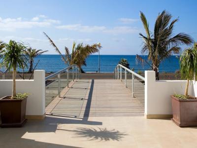 R2 Bahia Playa Design Hotel & Spa - Bild 3