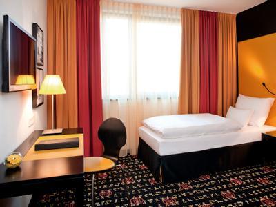 Hotel Holiday Inn München - Westpark - Bild 2