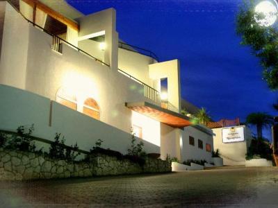 Apulia Hotels Baia dei Faraglioni - Bild 2