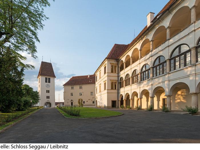 Schloss Seggau - Bild 1