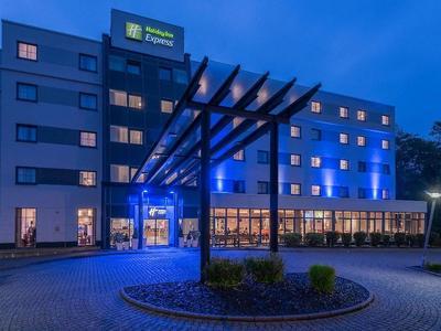 Hotel Holiday Inn Express Frankfurt Airport - Bild 4