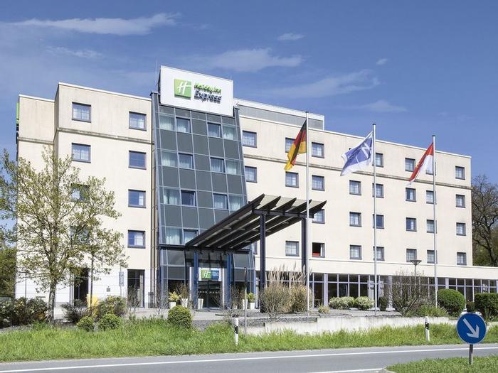 Hotel Holiday Inn Express Frankfurt Airport - Bild 1