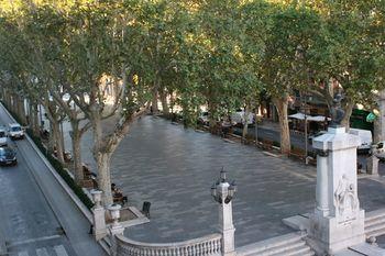 Hotel Rambla Figueres - Bild 1