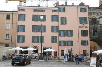 Hotel Dei Gonzaga - Bild 1