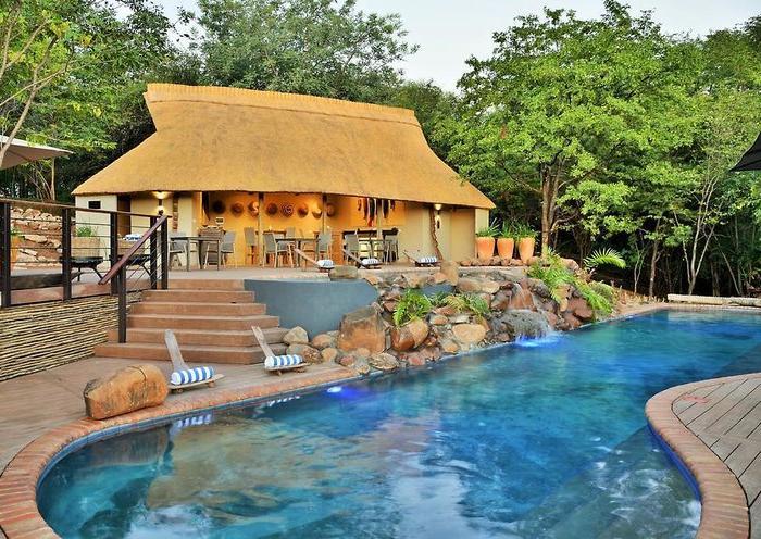 Hotel Victoria Falls Safari Club - Bild 1