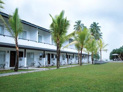 Hotel Rathna Beach Resort - Bild 4