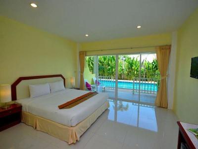 Hotel OYO 75361 Phuket Airport Sonwa Resort - Bild 4
