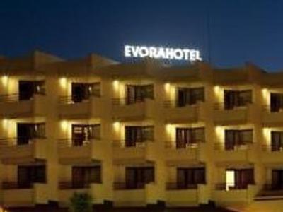 Evora Hotel - Bild 4