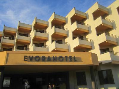 Evora Hotel - Bild 2