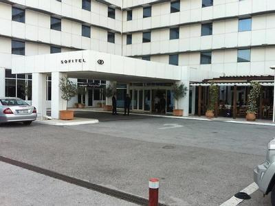 Hotel Sofitel Athens Airport - Bild 4