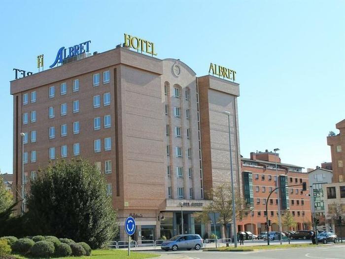 Hotel Albret - Bild 1