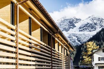 Hotel alpen select apartments Kleinwalsertal - Bild 1