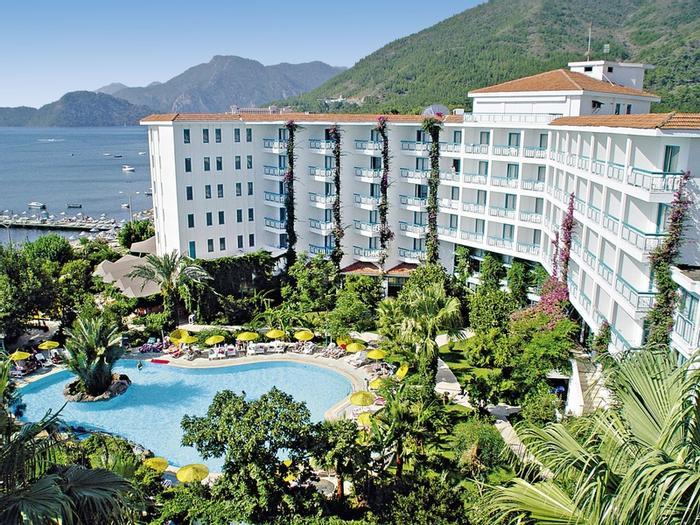 Tropical Beach Hotel - Bild 1