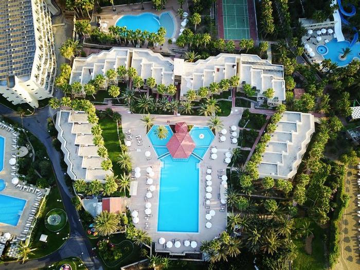 Oscar Resort Hotel - Bild 1