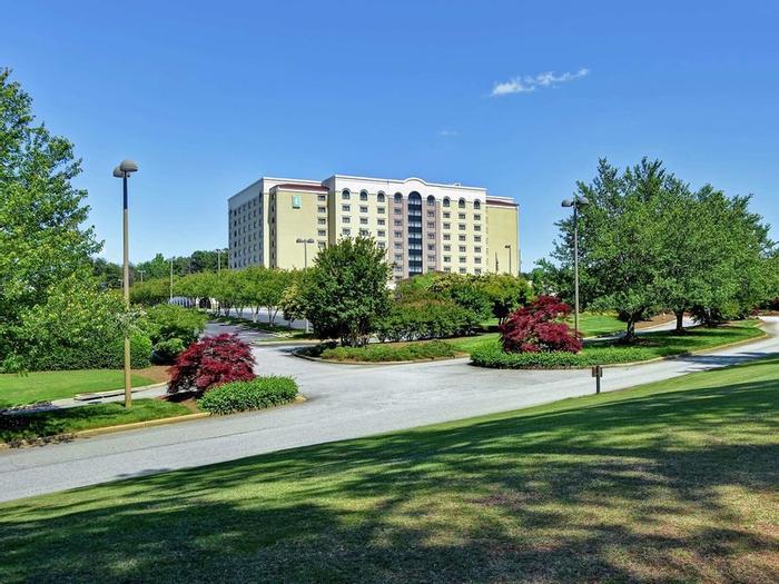 Embassy Suites Greenville Golf Resort Conference - Bild 1