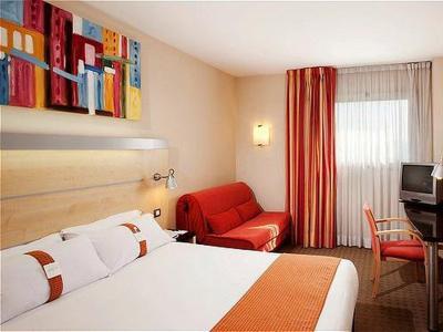 Hotel Holiday Inn Express Barcelona - Montmelo - Bild 2
