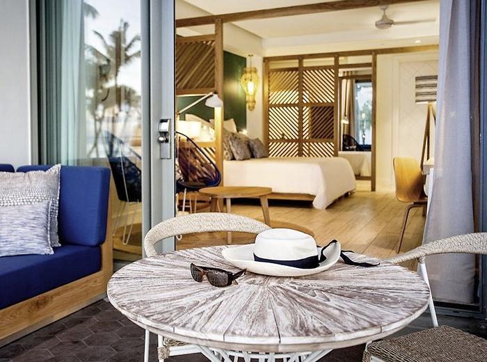 Hotel Victoria for 2 Beachcomber Resort & Spa - Bild 1