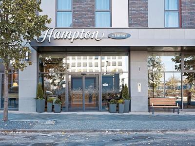 Hotel Hampton by Hilton Berlin City East Side Gallery - Bild 2