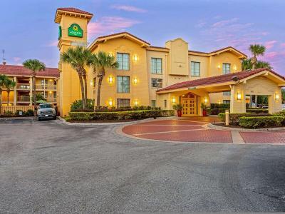 Hotel La Quinta Inn by Wyndham Orlando Airport West - Bild 2