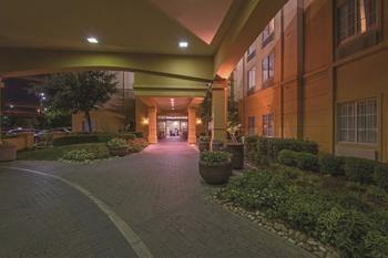 Hotel La Quinta Inn & Suites by Wyndham San Antonio Airport - Bild 4