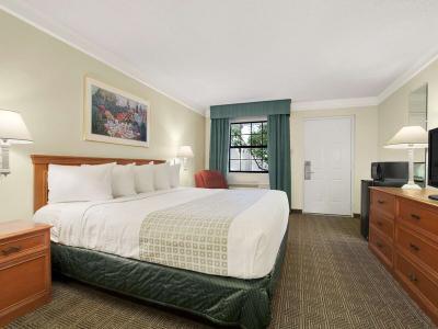 Hotel Baymont by Wyndham Longview - Bild 3