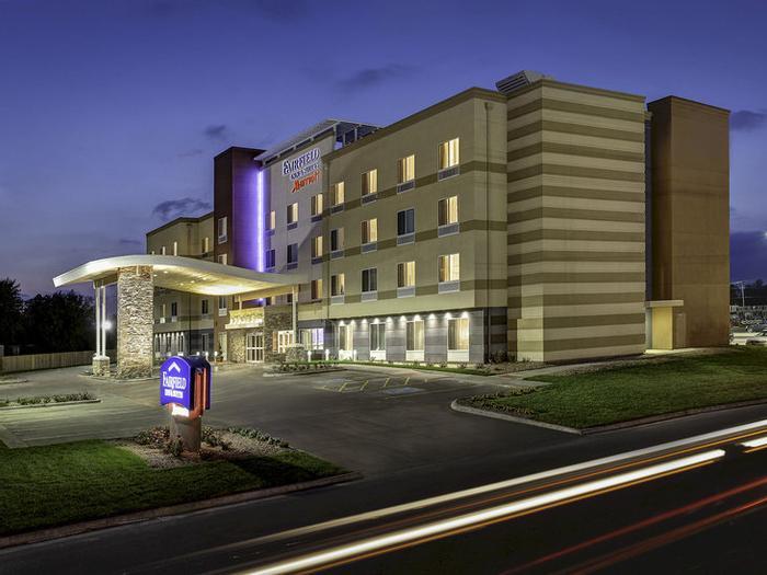 Hotel Fairfield Inn & Suites Columbus Airport - Bild 1
