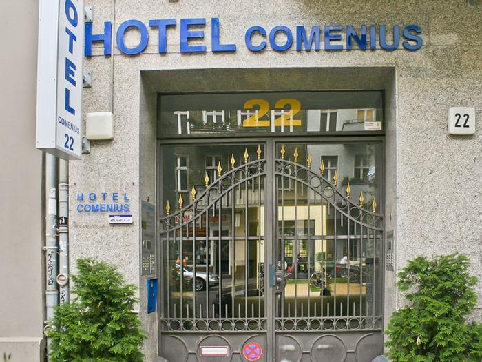 Hotel Comenius Garni - Bild 1