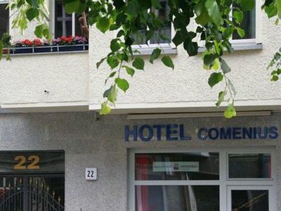 Hotel Comenius Garni - Bild 2