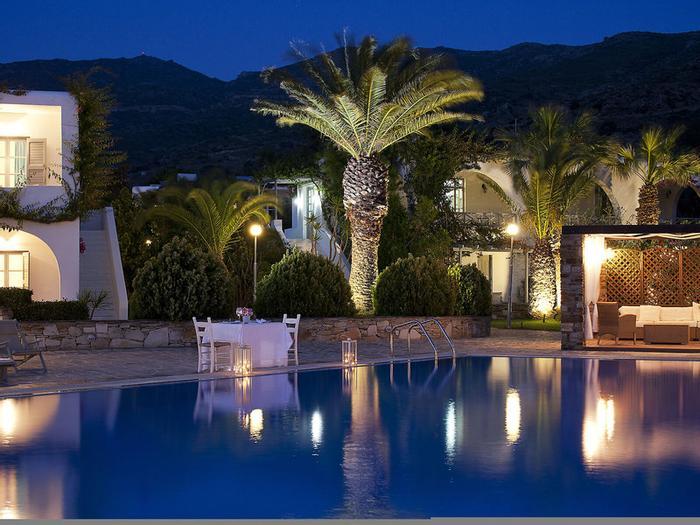 Hotel Dionysos The Sea Side Resort - Bild 1