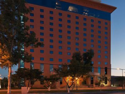 Hotel Best Western Plus Nuevo Laredo Inn & Suites - Bild 2