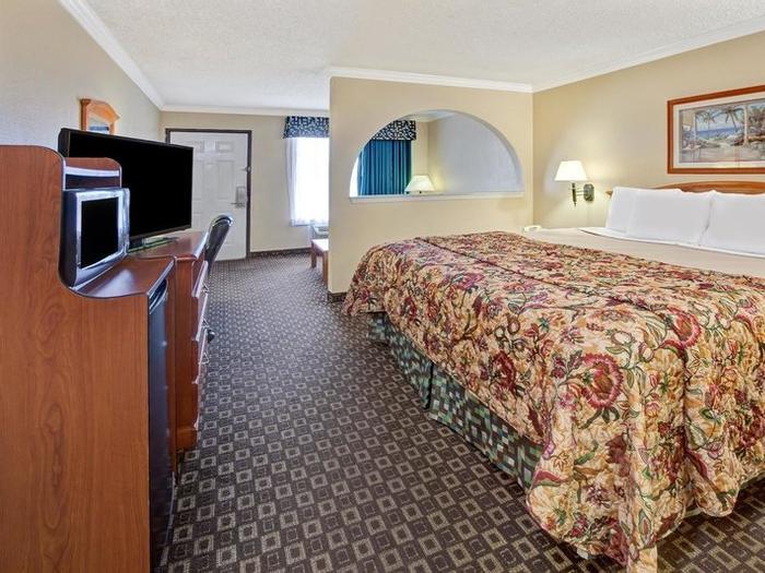 Hotel Americas Best Value Inn & Suites La Porte-Houston - Bild 1