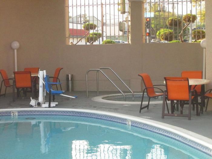 Hotel Best Western Pasadena Royale Inn & Suites - Bild 1