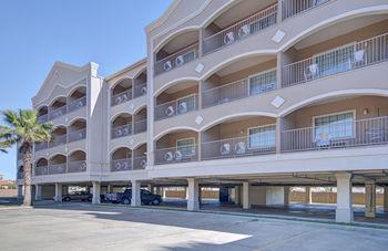 Hotel Comfort Inn & Suites Beachfront - Bild 5