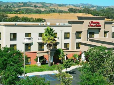 Hotel Hampton Inn & Suites Paso Robles - Bild 2