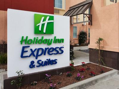 Hotel Holiday Inn Express & Suites Berkely - Bild 2