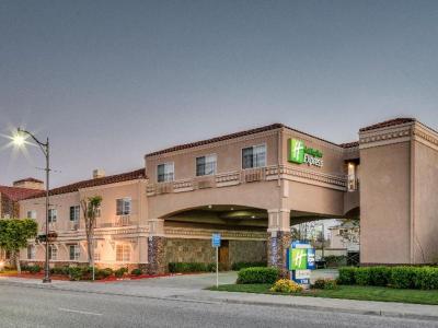 Hotel Holiday Inn Express & Suites Santa Clara - Bild 3