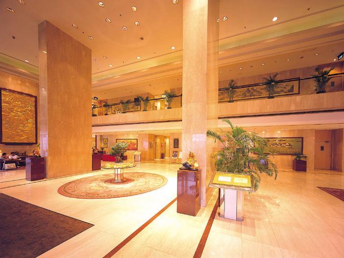 Hotel Equatorial Shanghai - Bild 1