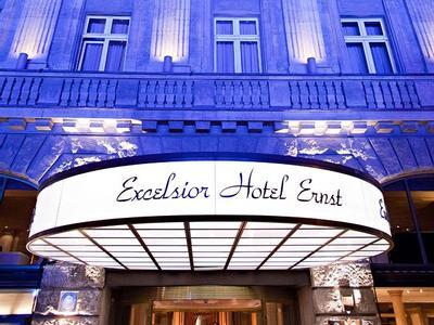 Hotel Excelsior Ernst - Bild 2