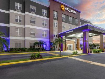 Hotel La Quinta Inn & Suites by Wyndham Tampa Central - Bild 2