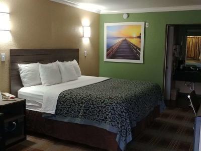 Hotel Days Inn by Wyndham Houston East - Bild 4