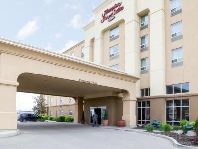 Hotel Hampton Inn & Suites Edmonton West - Bild 5