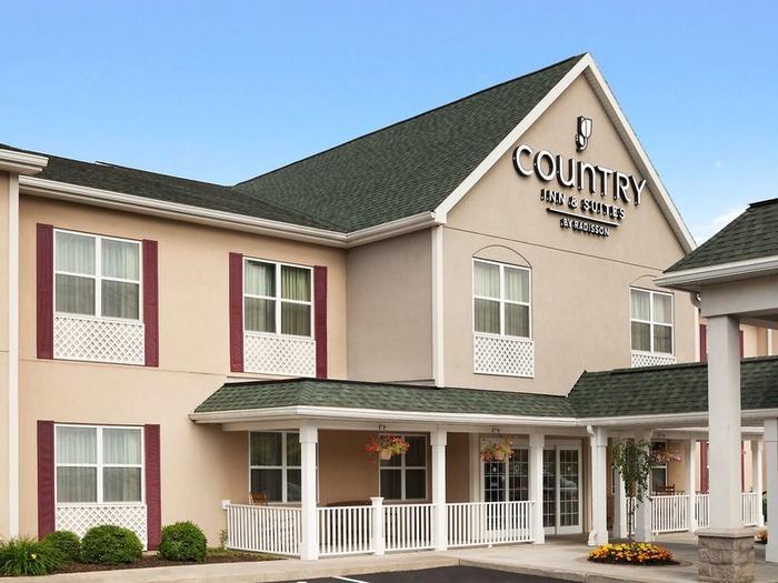 Hotel Country Inn & Suites by Radisson, Ithaca, NY - Bild 1