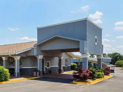 Hotel Quality Inn & Suites Greenville - Haywood Mall - Bild 2