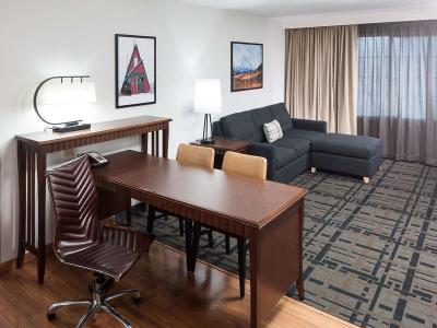 Hotel Embassy Suites Anchorage - Bild 4