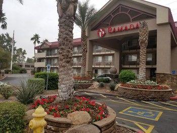 Hotel Ramada by Wyndham Tempe/At Arizona Mills Mall - Bild 3