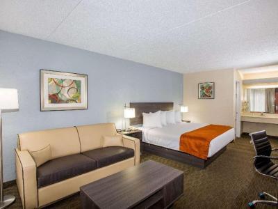 Hotel Days Inn & Suites by Wyndham Orlando Airport - Bild 5