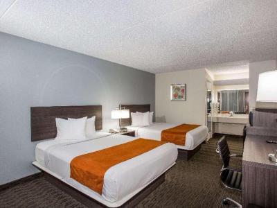 Hotel Days Inn & Suites by Wyndham Orlando Airport - Bild 3