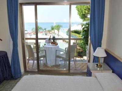 Grand Hotel La Playa - Bild 3