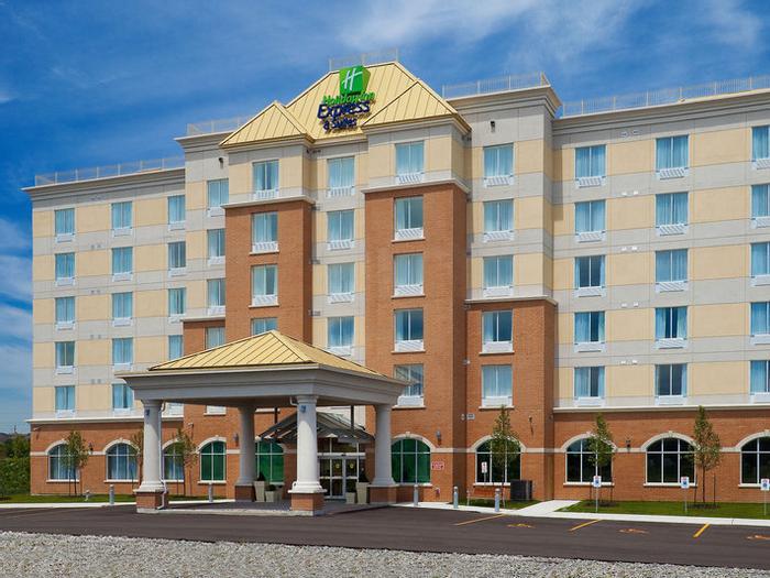 Holiday Inn Express Hotel & Suites Clarington Bowmanville - Bild 1